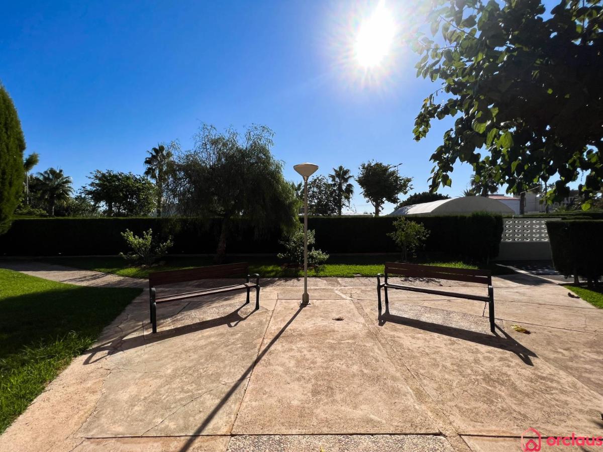 Ferienwohnung Oasis A 50M Del Mar Grao de Castellon Exterior foto