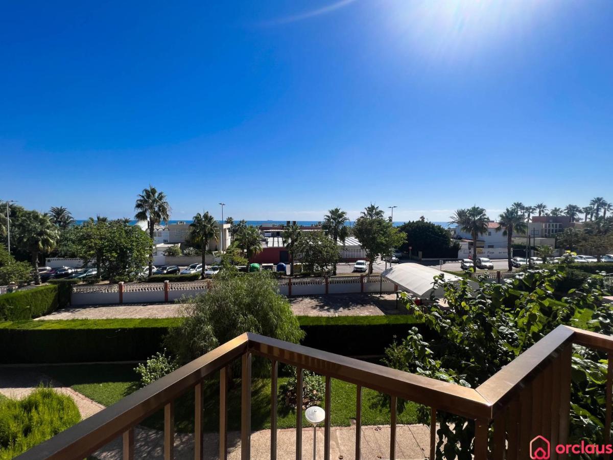 Ferienwohnung Oasis A 50M Del Mar Grao de Castellon Exterior foto
