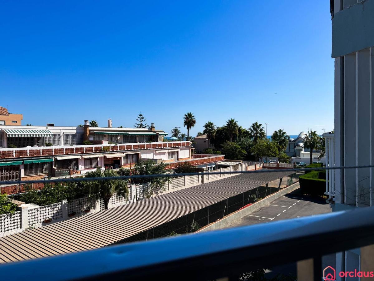 Ferienwohnung Oasis A 50M Del Mar Grao de Castellon Exterior foto