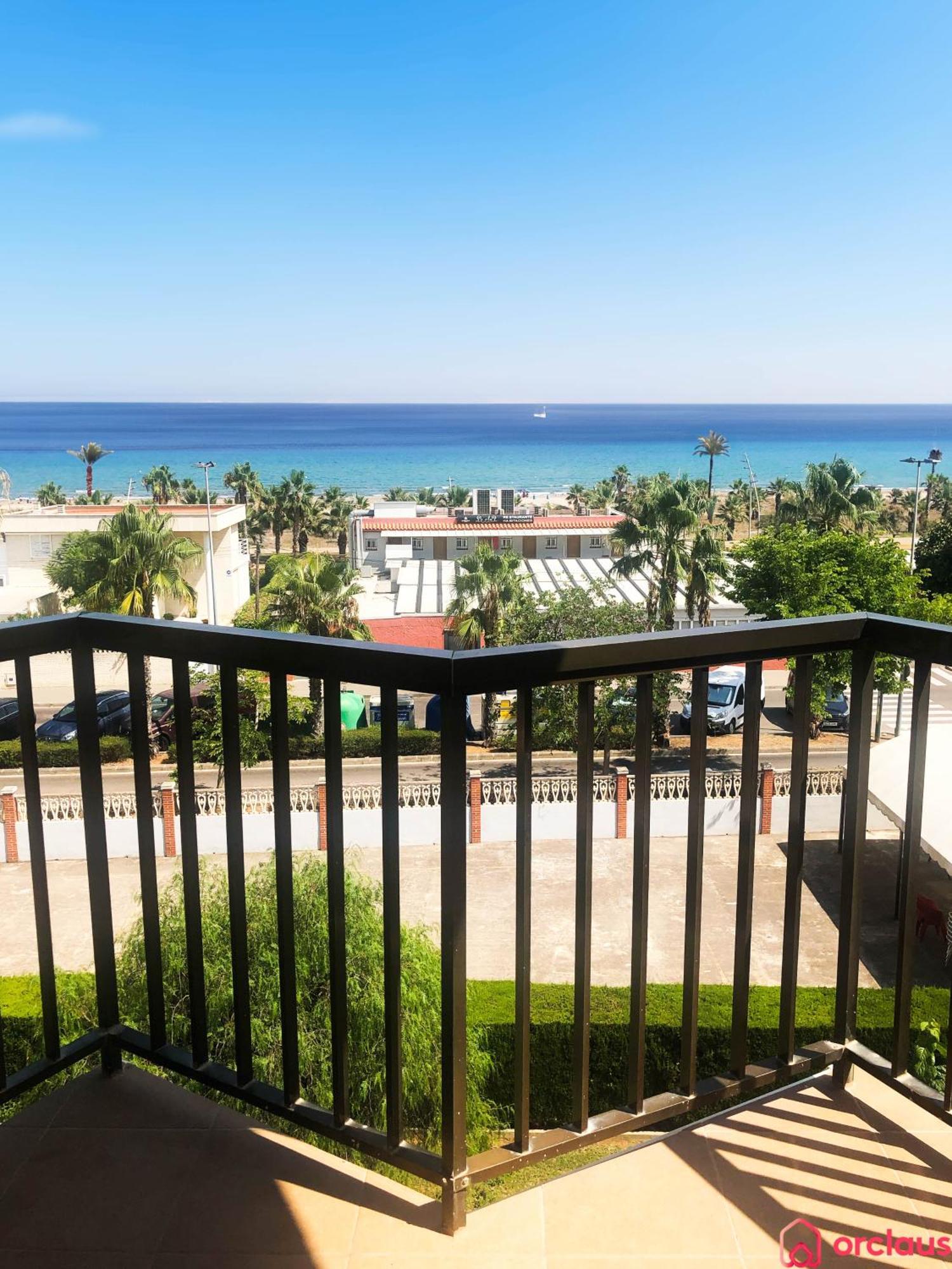 Ferienwohnung Oasis A 50M Del Mar Grao de Castellon Exterior foto